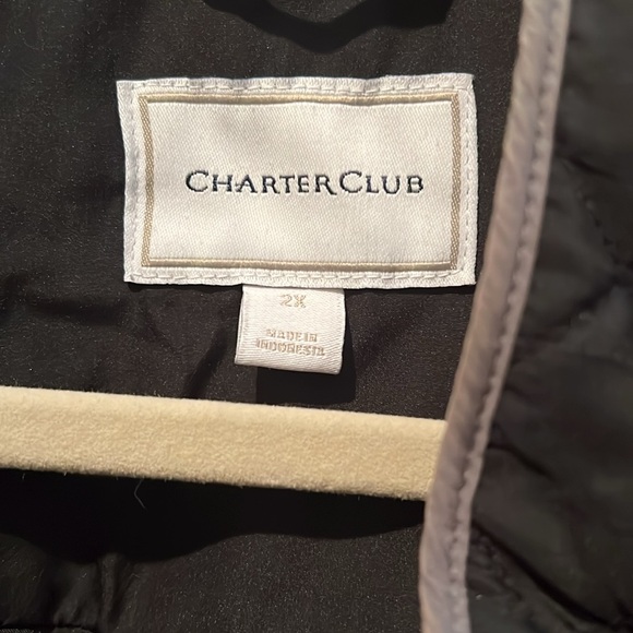Charter Club quilted vest - Picture 2 of 3